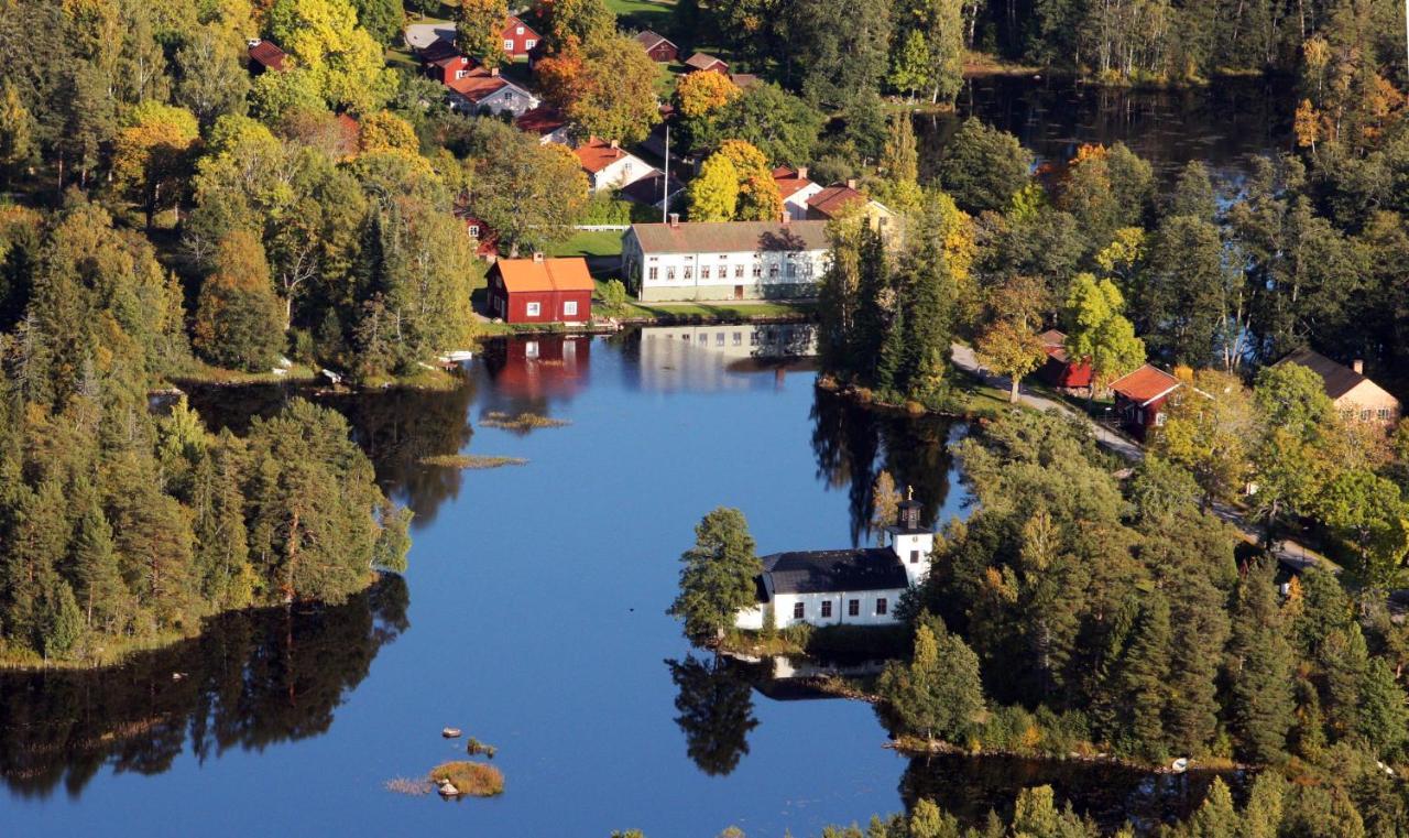 Bed and Breakfast Lugnet I Oslaettfors Gävle Esterno foto